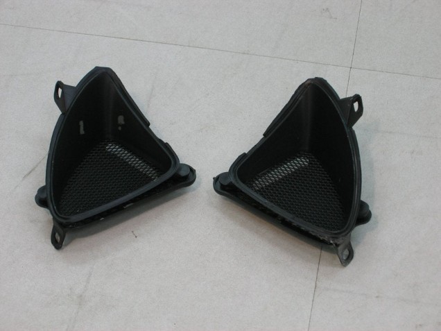 2004-2005 Honda CBR1000RR Motorcycle Fairings - White Blue Gold Rothmans Australia