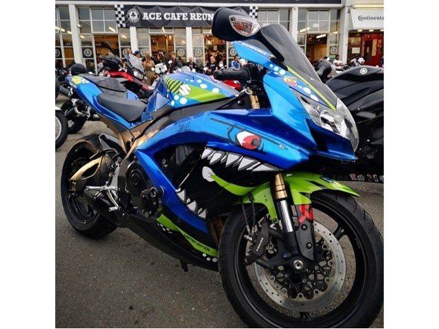 2008-2010 Suzuki GSXR 600 / GSXR 750 Motorcycle Fairings - Blue Fluorescent Green Shark Australia