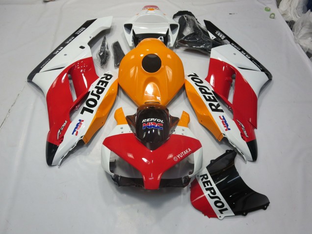 2004-2005 White Repsol Honda CBR1000RR Motorcycle Fairing 2004-2005 White Repsol Honda CBR1000RR Motorcycle Fairing