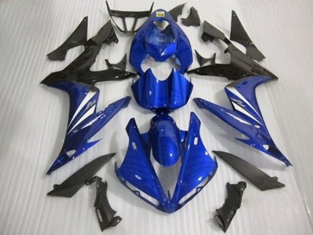 2004-2006 Blue Black and White Gloss Style Yamaha R1 Motorcycle Fairing 2004-2006 Blue Black and White Gloss Style Yamaha R1 Motorcycle Fairing