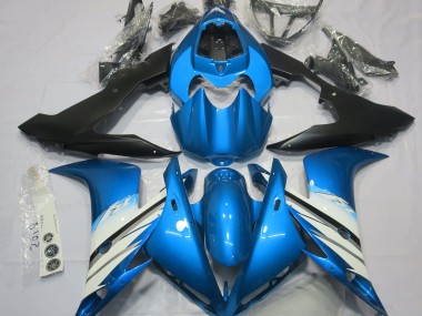 2004-2006 Light Blue & White Yamaha R1 Motorcycle Fairing