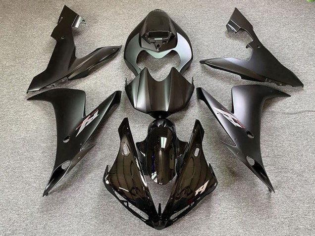 2004-2006 Matte Black Style Yamaha R1 Motorcycle Fairing 2004-2006 Matte Black Style Yamaha R1 Motorcycle Fairing