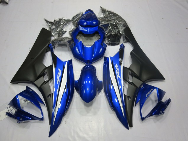 2006-2007 Blue OEM Style Yamaha R6 Motorcycle Fairing 2006-2007 Blue OEM Style Yamaha R6 Motorcycle Fairing