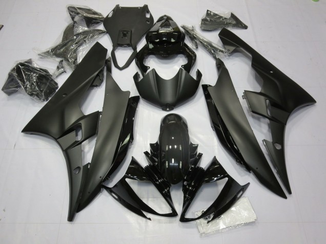 2006-2007 Matte and Gloss Black Yamaha R6 Motorcycle Fairing 2006-2007 Matte and Gloss Black Yamaha R6 Motorcycle Fairing