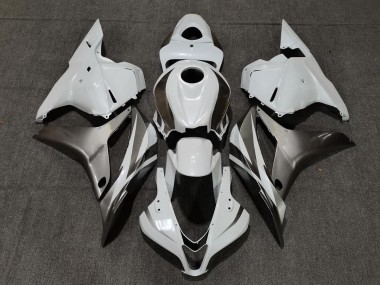 2009-2012 Gloss White and Silver Honda CBR600RR Motorcycle Fairing